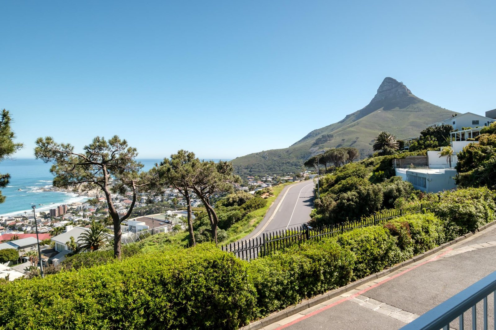 Camps Bay – Bayview II