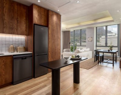 Art Apartment I – 1005