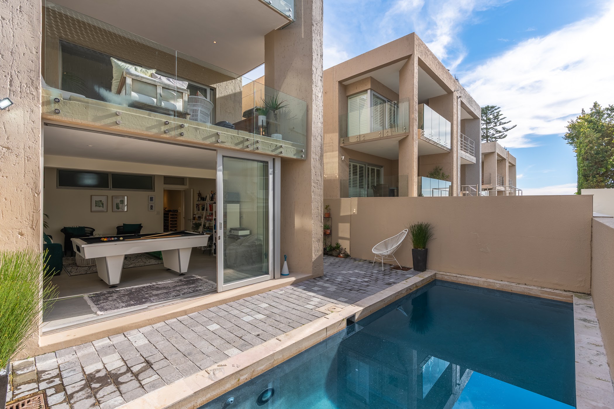 Luxury townhouse, Fresnaye